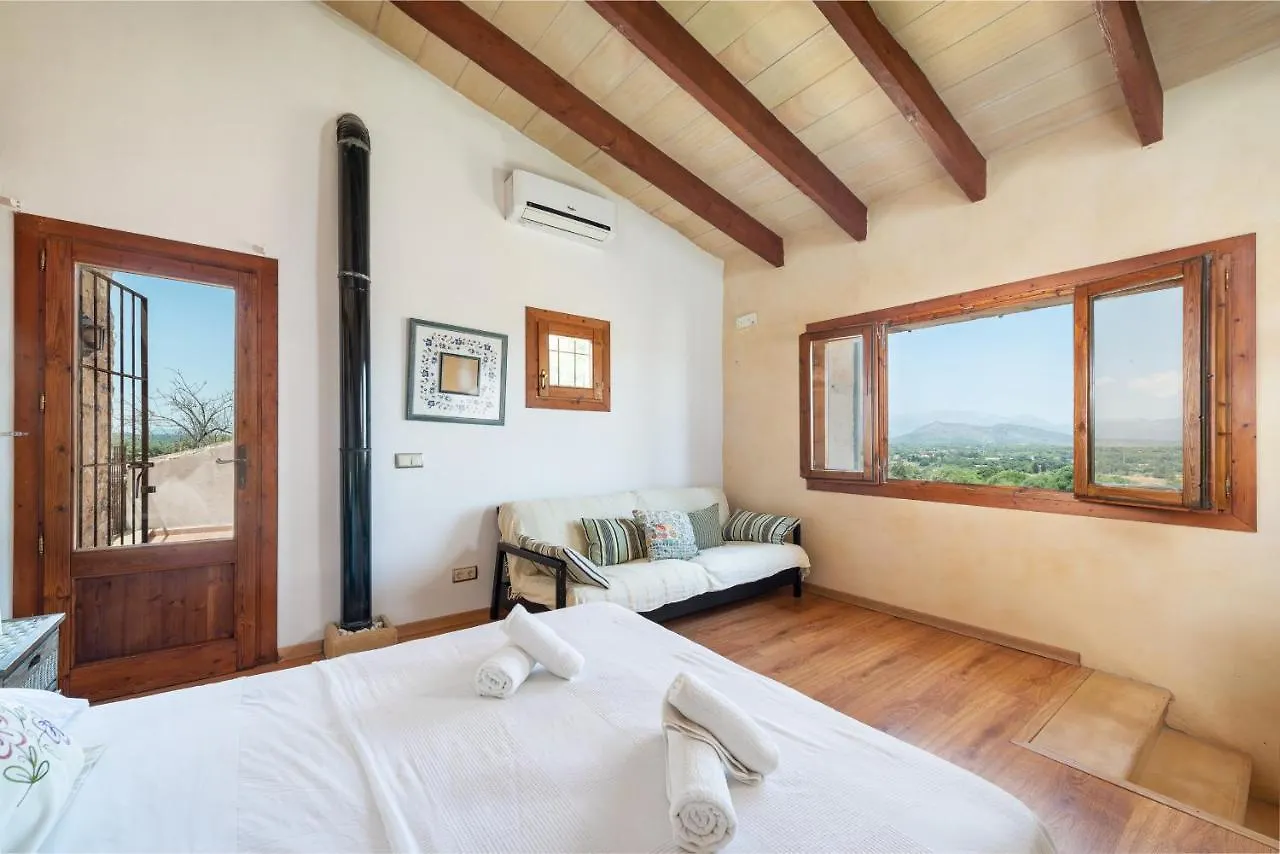 Villa Can Perello Llubí 0*,  Spagna